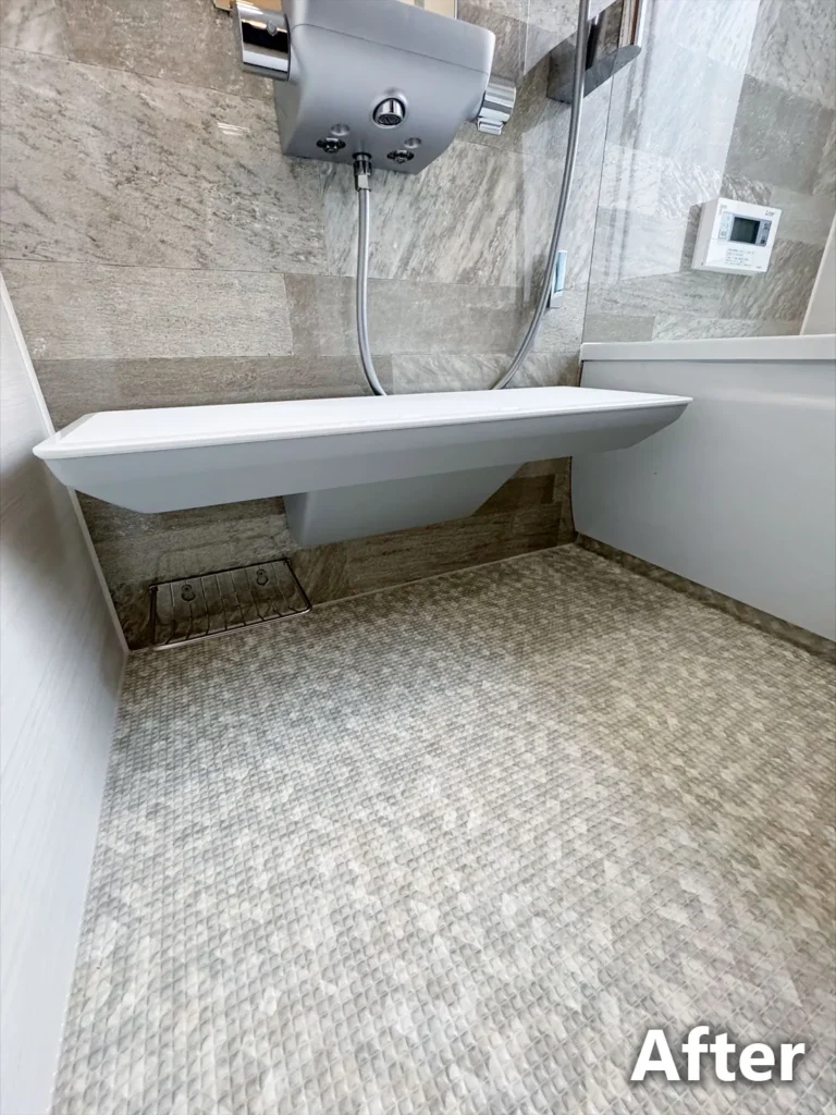 お風呂リフォーム後洗い場前の台