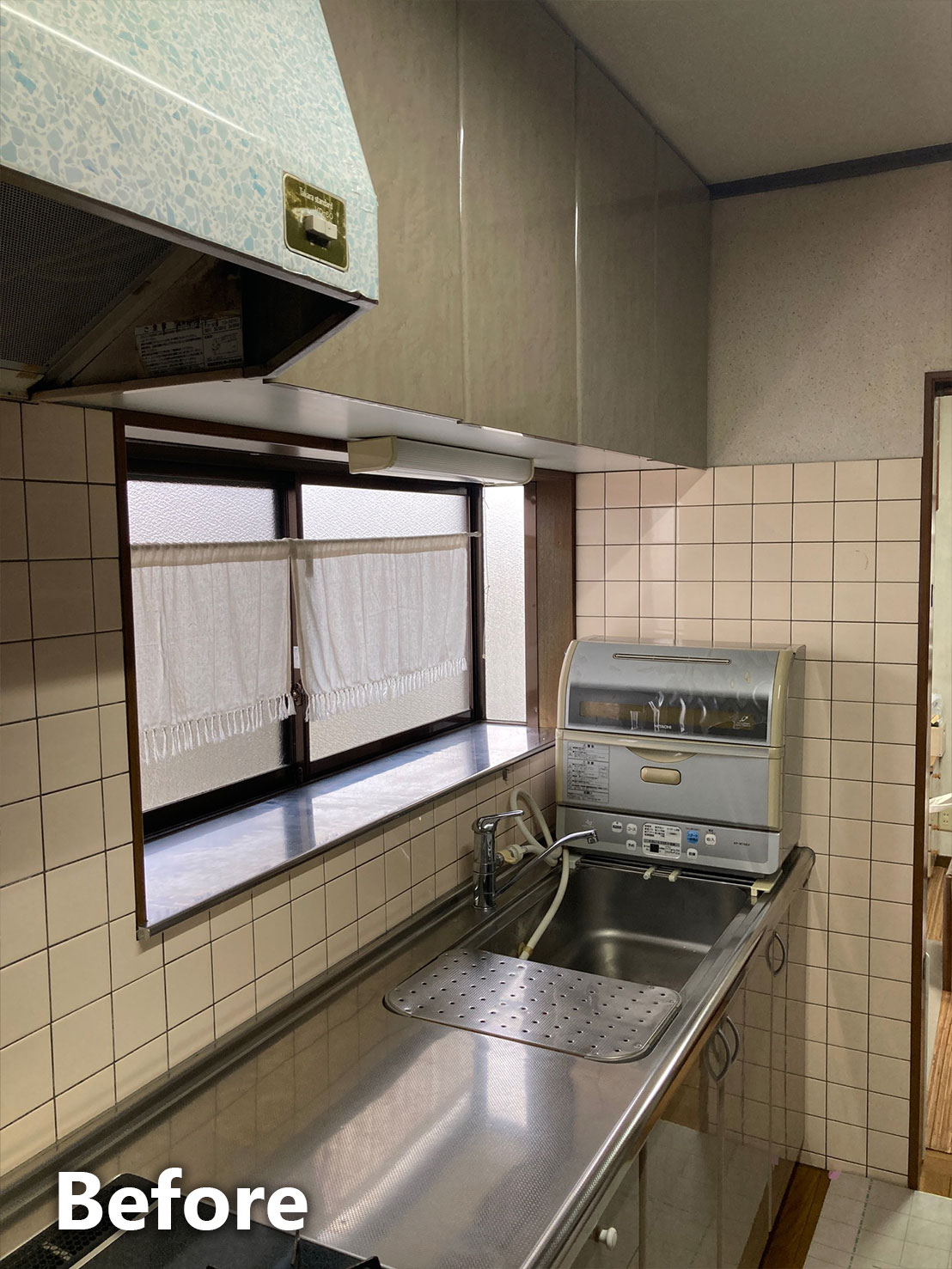 システムキッチン施工前全体写真