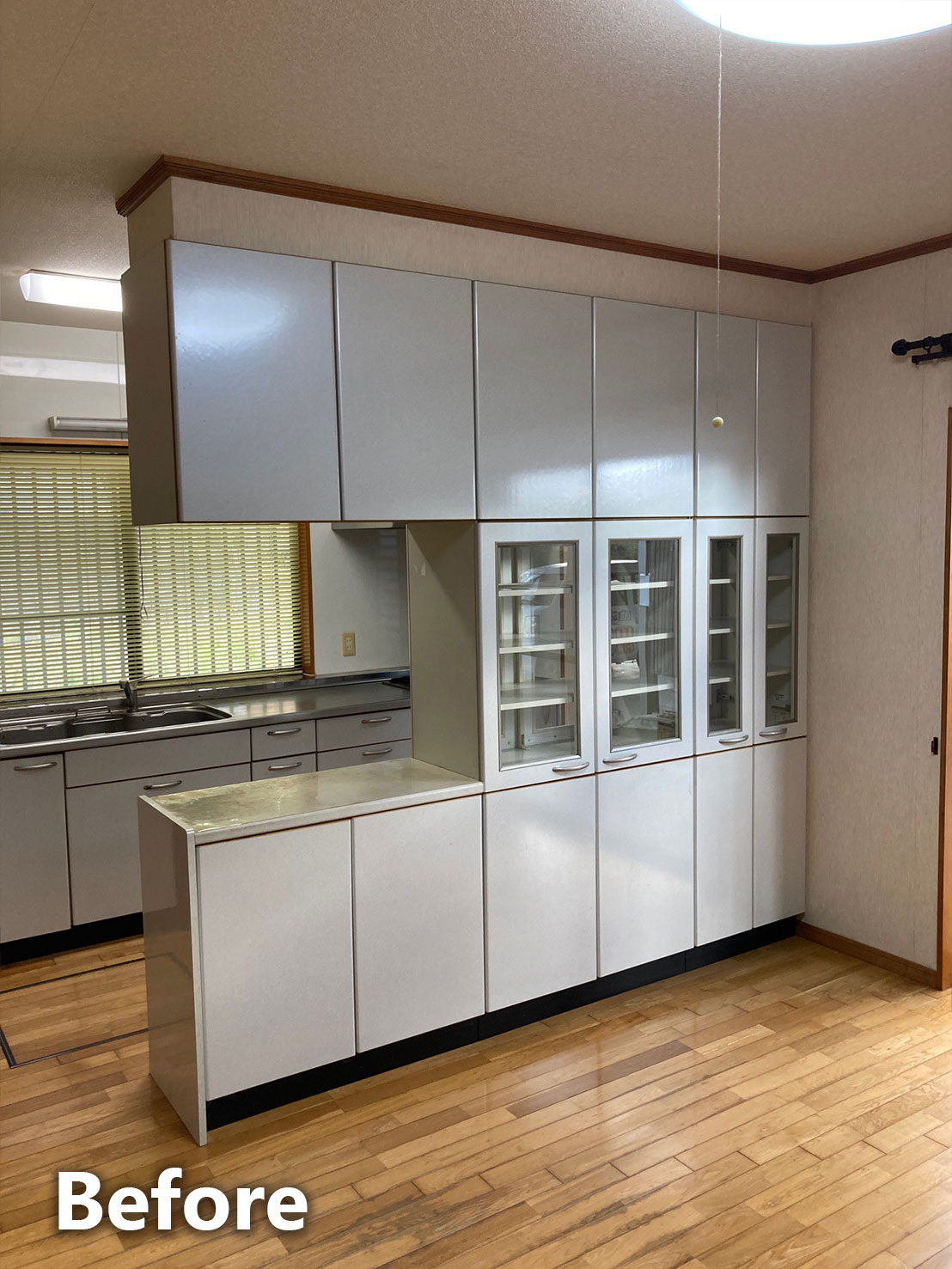 システムキッチン施工前全体写真