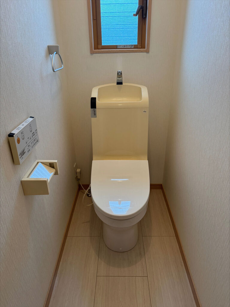 トイレ施工ビフォー画像