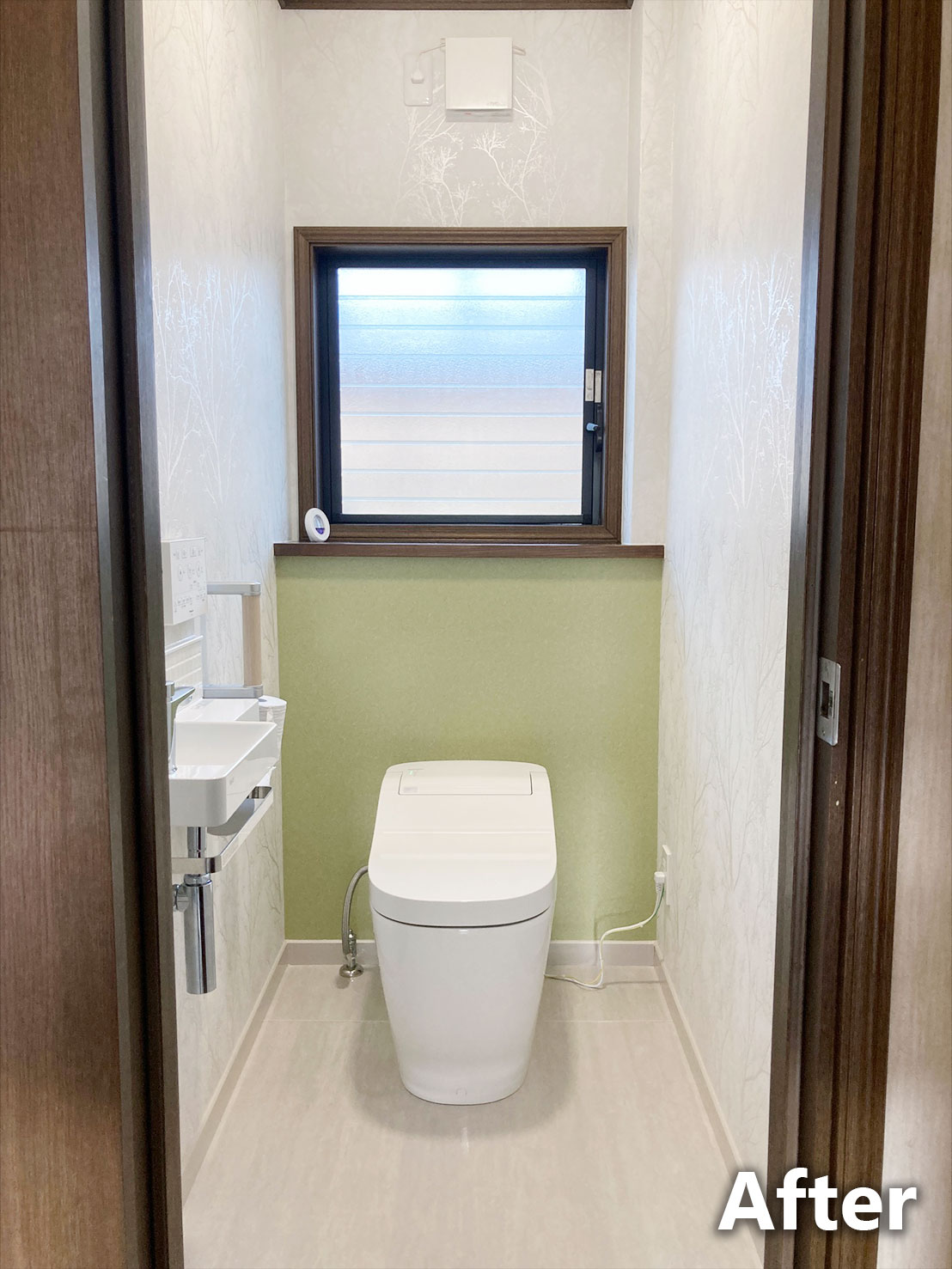 トイレ施工後全体写真